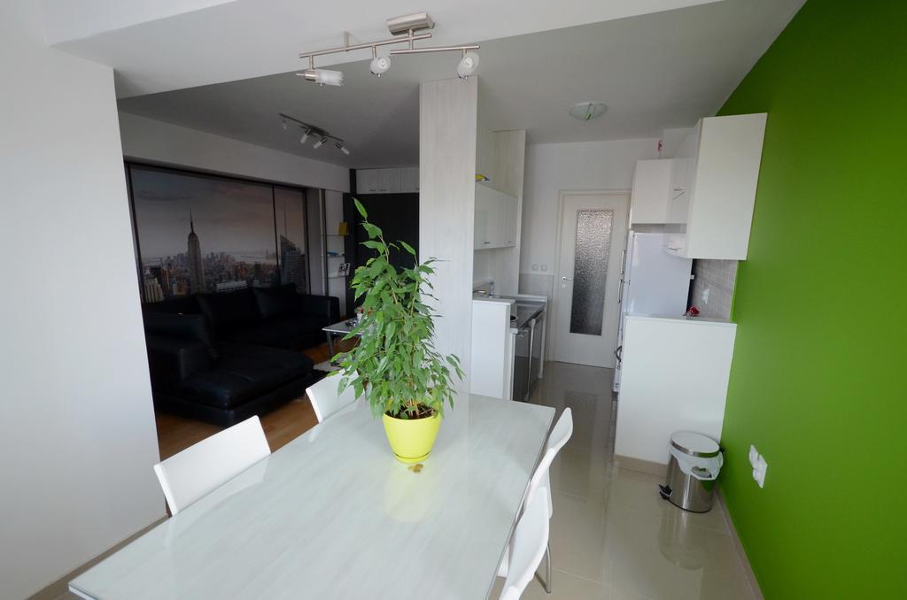 Aries Apartments ビトラ 部屋 写真