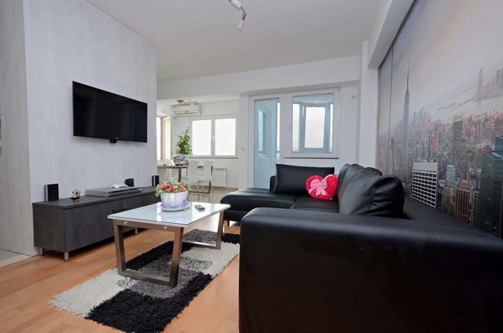 Aries Apartments ビトラ 部屋 写真