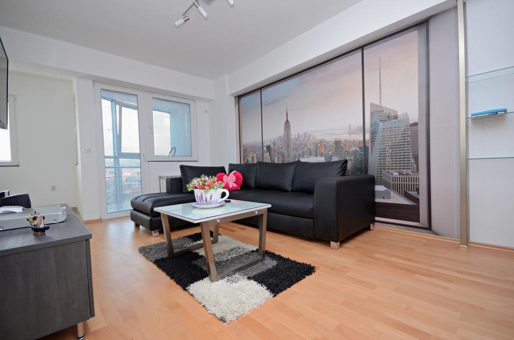Aries Apartments ビトラ 部屋 写真
