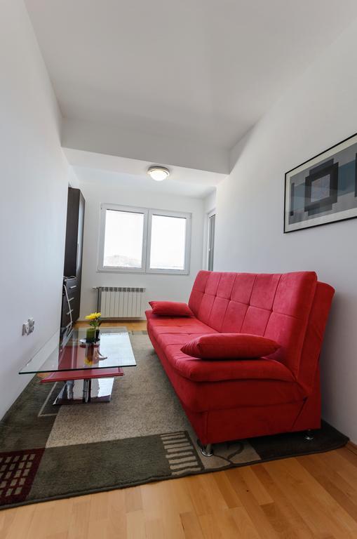 Aries Apartments ビトラ エクステリア 写真
